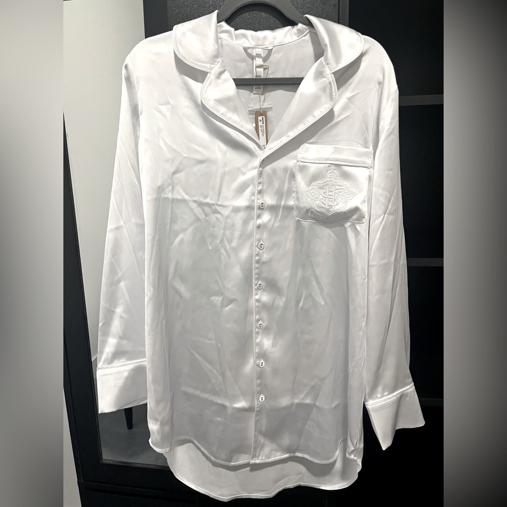 SKIMS HOTEL SHINE BUTTON UP SLEEP DRESS